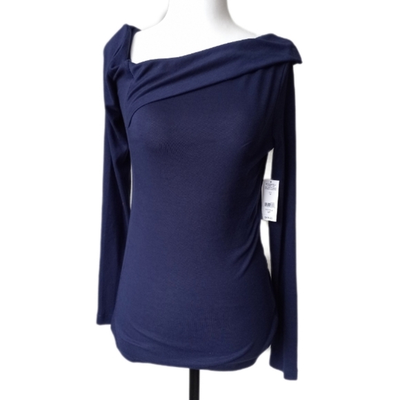 **SOLD**LORD + TAYLOR | asymmetrical top size small - Picture 1 of 5